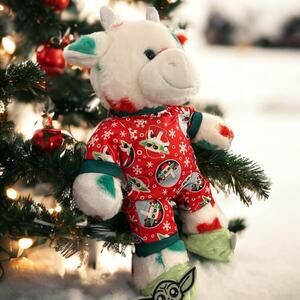NWT Build A Bear Christmas Holiday Mooey Cow Large Plush with Yoda outfit NWT